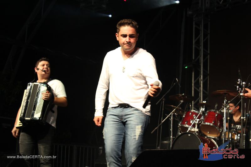 Balada: Festa de Fim de Ano - Nossa Praia 2011 - Junior & Marlon