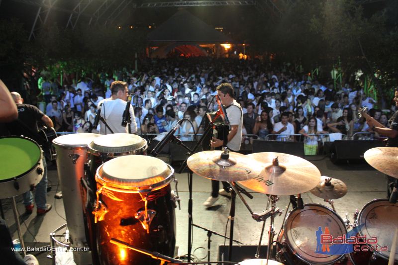 Balada: Festa de Fim de Ano - Nossa Praia 2011 - Junior & Marlon