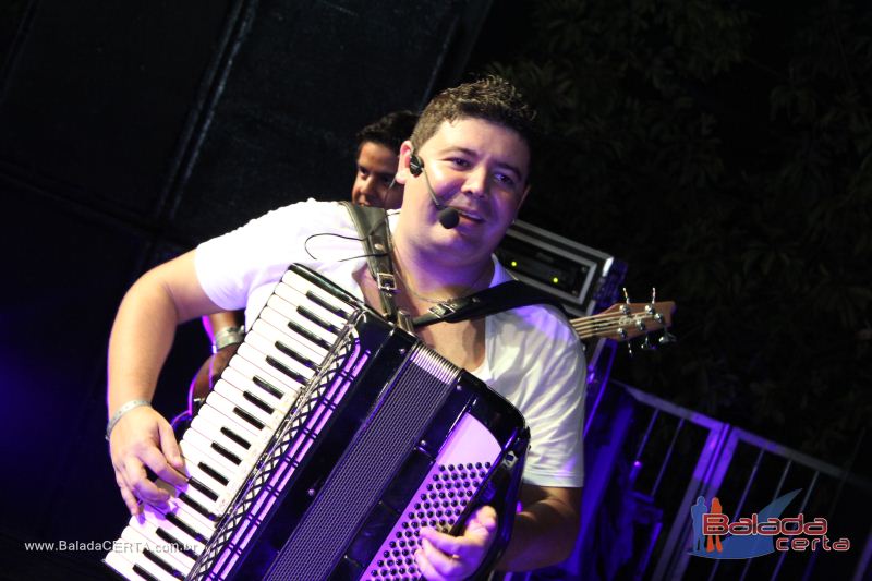 Balada: Festa de Fim de Ano - Nossa Praia 2011 - Junior & Marlon