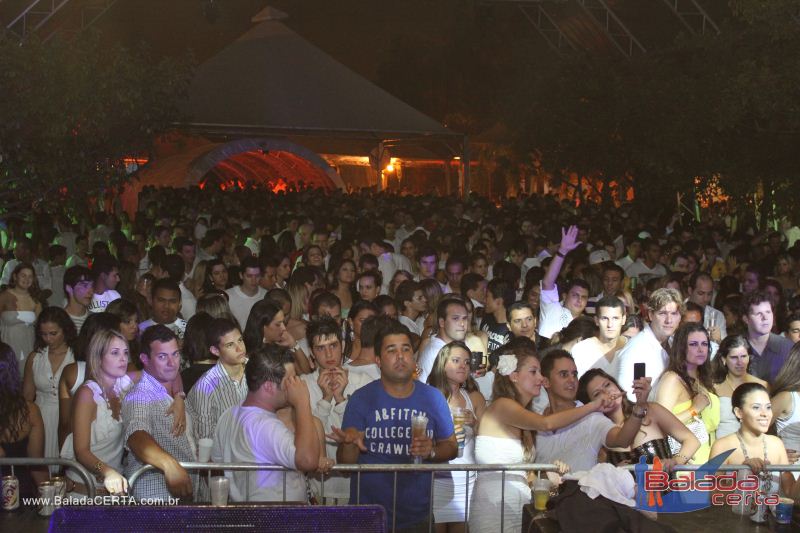 Balada: Festa de Fim de Ano - Nossa Praia 2011 - Junior & Marlon