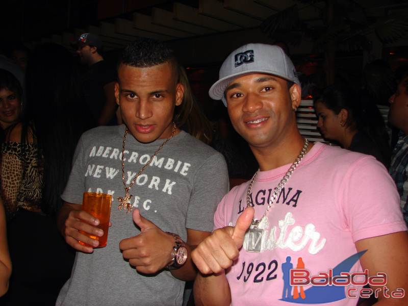 Balada: Show do Belo no Santa Clara