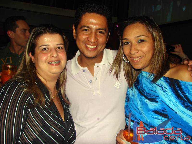 Balada: Show do Belo no Santa Clara