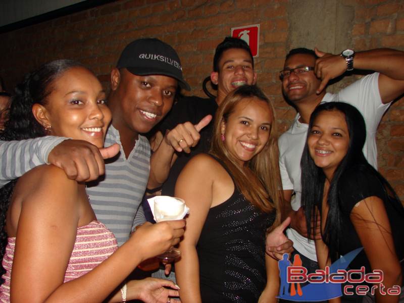 Balada: Show do Belo no Santa Clara