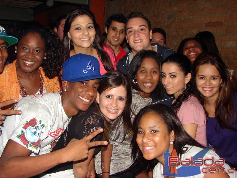 Balada: Show do Belo no Santa Clara