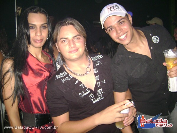 Balada: Fotos da Festa Joo Victor e Raphael na Hits em  Uberlndia/MG