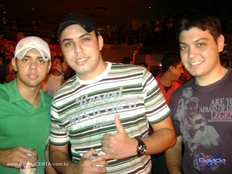 Balada: Fotos da Festa Michel Tel�, no coliseu hall em uberlandia/MG