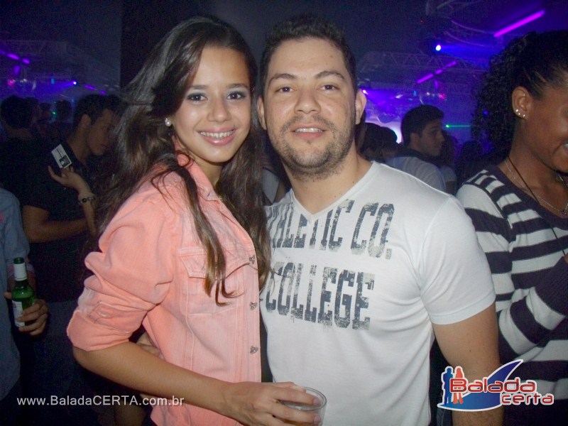 Balada: Fotos de Sexta no Vitorios Hall