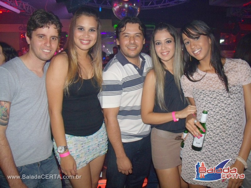 Balada: Fotos de Sexta no Vitorios Hall