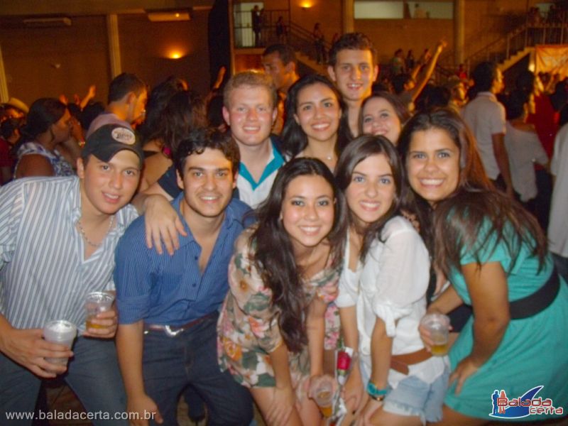 Balada: Fotos do Show Gusttavo Lima