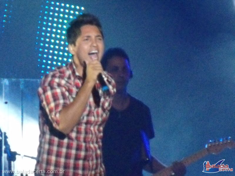 Balada: Fotos do Show Fred & Gustavo, no Center Convention em Uberlandia