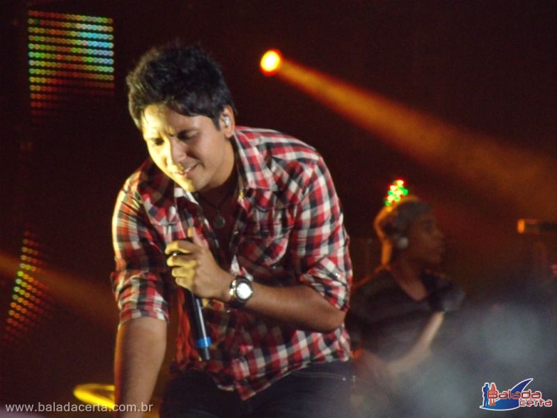 Balada: Fotos do Show Fred & Gustavo, no Center Convention em Uberlandia