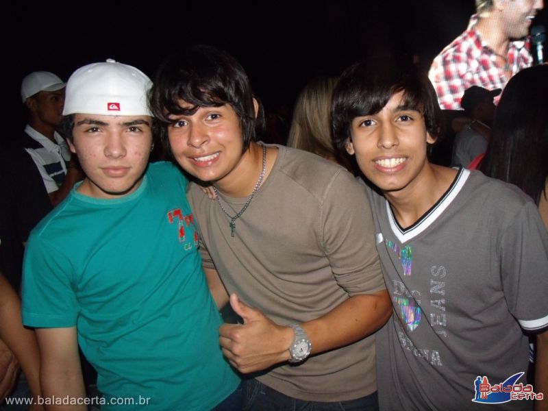 Balada: Fotos do Show Fred & Gustavo, no Center Convention em Uberlandia