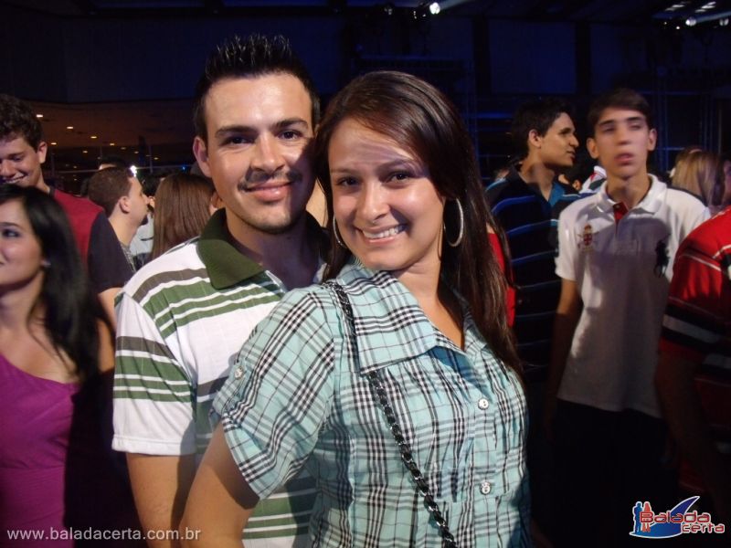 Balada: Fotos do Show Fred & Gustavo, no Center Convention em Uberlandia