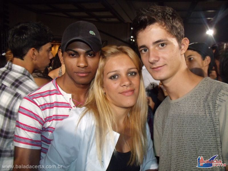 Balada: Fotos do Show Fred & Gustavo, no Center Convention em Uberlandia