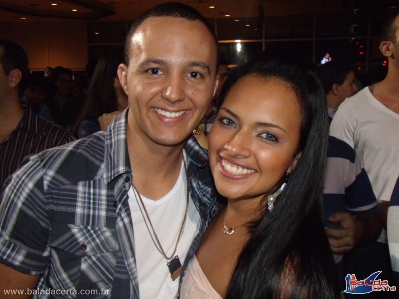 Balada: Fotos do Show Fred & Gustavo, no Center Convention em Uberlandia