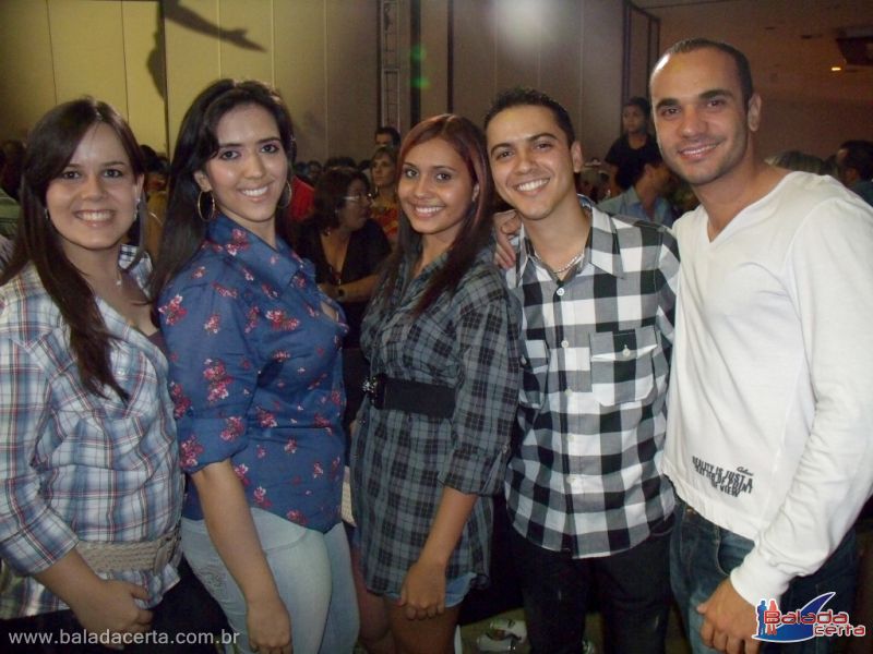 Balada: Fotos do Show Fred & Gustavo, no Center Convention em Uberlandia