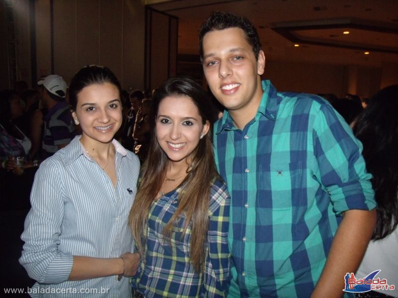 Balada: Fotos do Show Fred & Gustavo, no Center Convention em Uberlandia