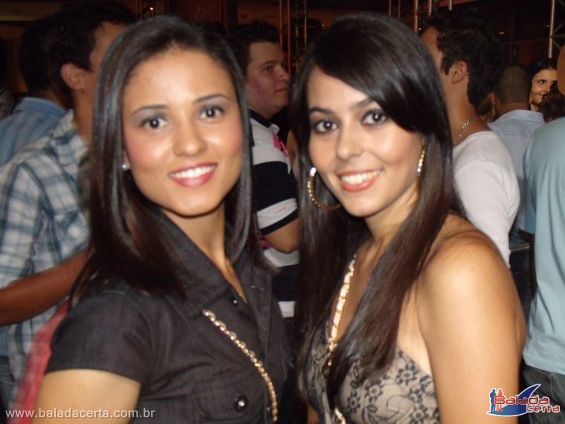 Balada: Fotos do Show Fred & Gustavo, no Center Convention em Uberlandia