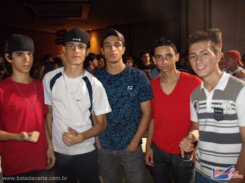 Balada: Fotos do Show Fred & Gustavo, no Center Convention em Uberlandia