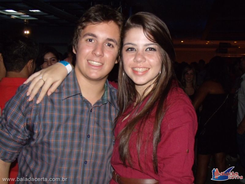 Balada: Fotos do Show Fred & Gustavo, no Center Convention em Uberlandia