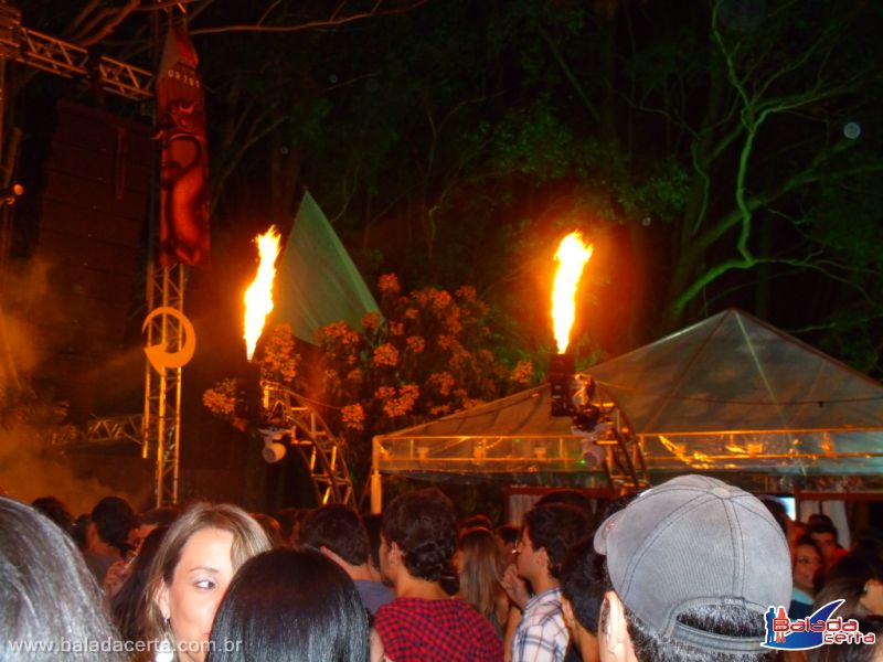 Balada: Warung Tour 2011