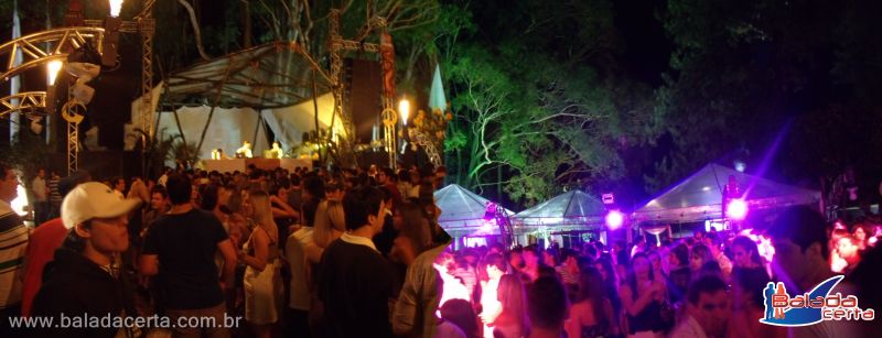 Balada: Warung Tour 2011