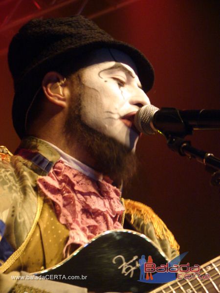 Balada: Show do Teatro Mgico