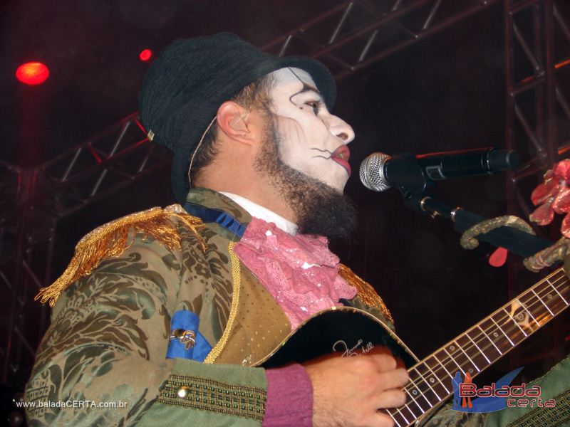 Balada: Show do Teatro Mgico