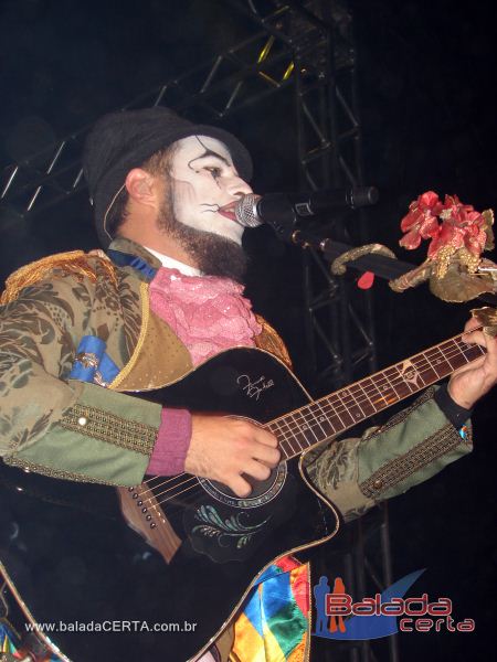 Balada: Show do Teatro Mgico