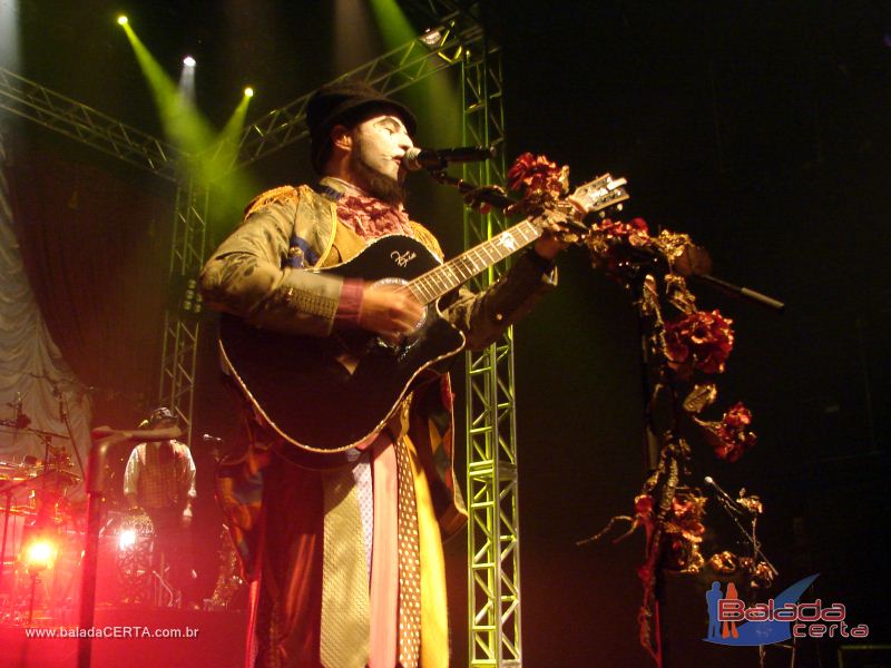 Balada: Show do Teatro Mgico
