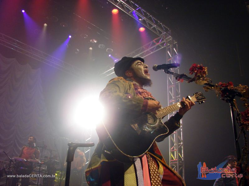 Balada: Show do Teatro Mgico