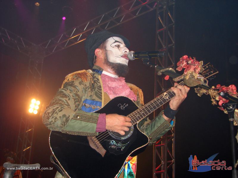 Balada: Show do Teatro Mgico