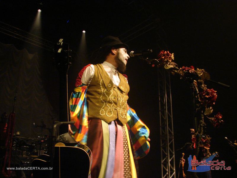 Balada: Show do Teatro Mgico
