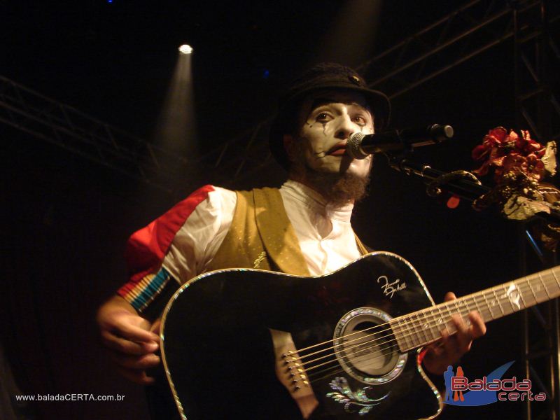 Balada: Show do Teatro Mgico