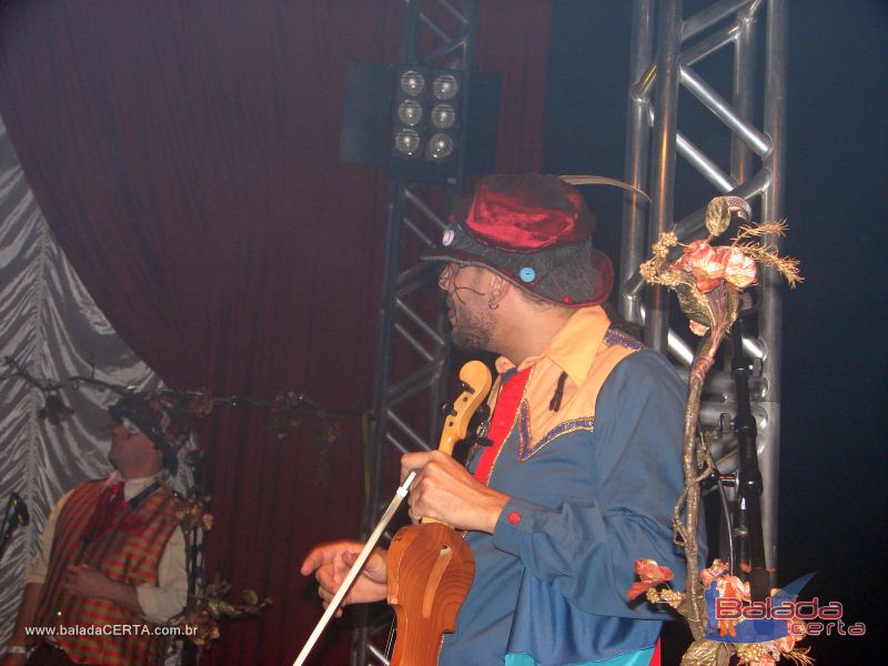 Balada: Show do Teatro Mgico