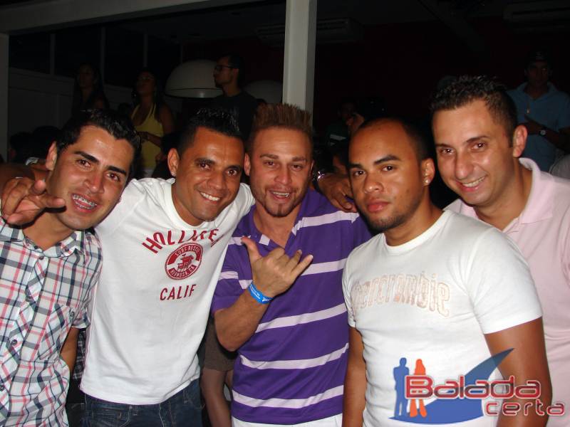 Balada: Pagode + Sertanejo