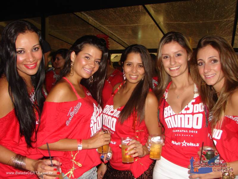 Balada: Fotos do Carnaval 2012 no Camarote Bar Brahma no Sambodramo do Anhembi em So Paulo / SP