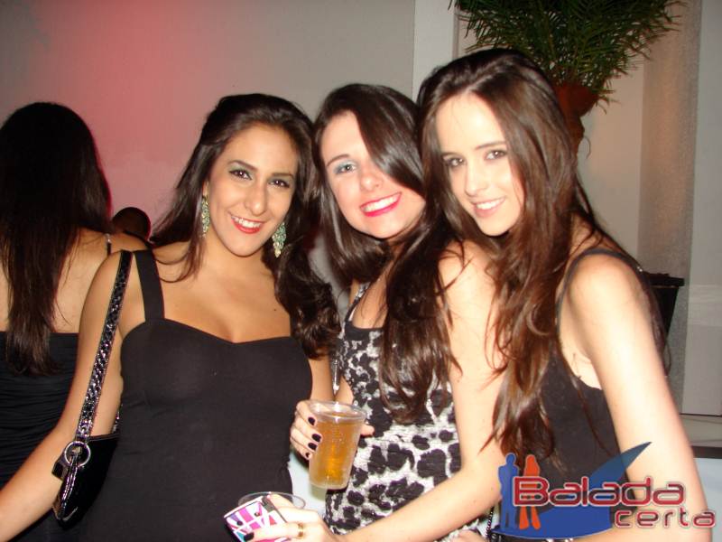 Balada: The Coliseum no Vila dos Ips