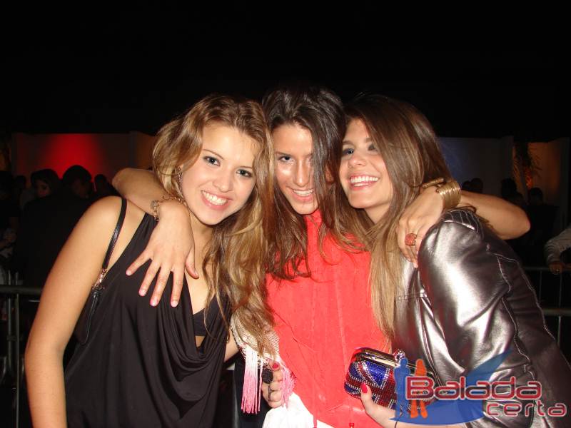 Balada: The Coliseum no Vila dos Ips