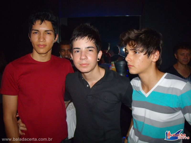 Balada: Fotos de Sexta na Weekend