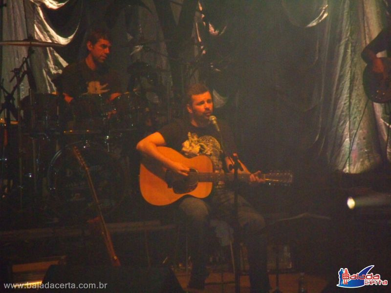 Balada: Emerson Nogueira
