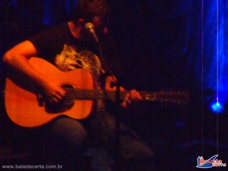 Balada: Emerson Nogueira