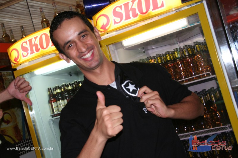 Balada: Fotos de domingo no PoiZ em guas Claras - DF