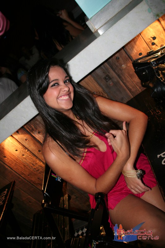 Balada: Fotos de domingo no PoiZ em guas Claras - DF