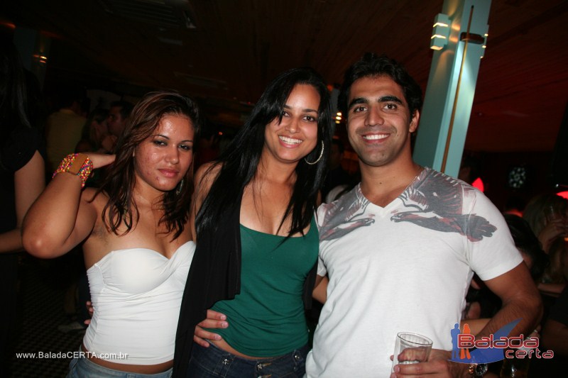 Balada: Fotos de domingo no PoiZ em guas Claras - DF