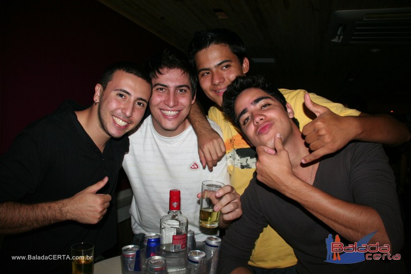 Balada: Fotos de domingo no PoiZ� em �guas Claras - DF