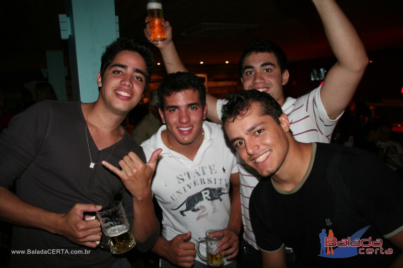 Balada: Fotos de domingo no PoiZ� em �guas Claras - DF