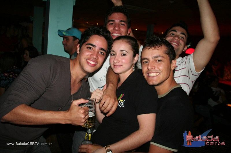 Balada: Fotos de domingo no PoiZ� em �guas Claras - DF