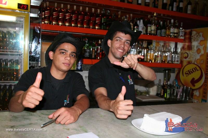 Balada: Fotos de domingo no PoiZ em guas Claras - DF