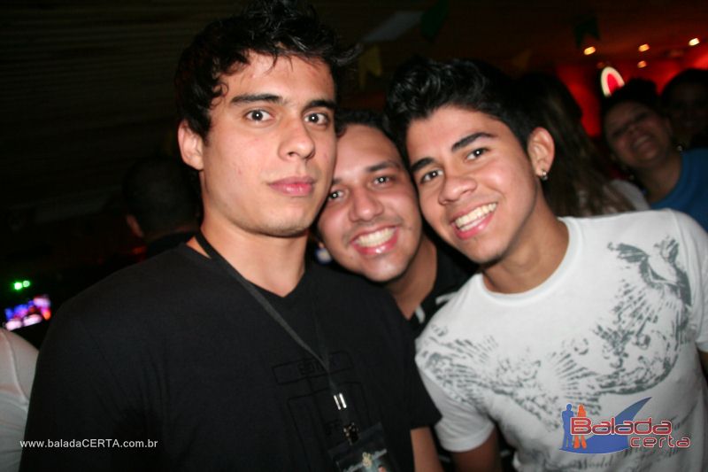 Balada: Fotos de quarta no Poiz em guas Claras - DF